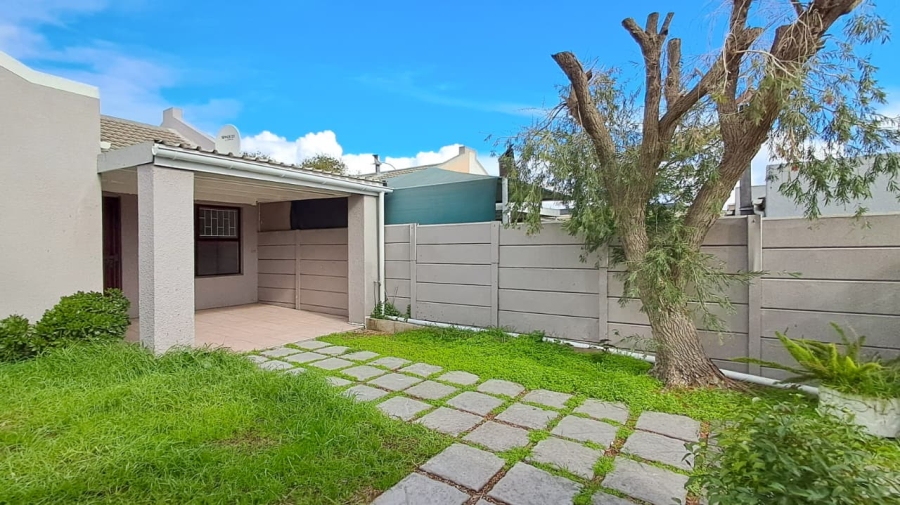 To Let 2 Bedroom Property for Rent in Tygerdal Western Cape